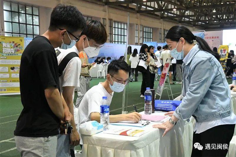 贛榆青口最新招聘動態(tài)及職業(yè)機會探討，贛榆青口最新招聘動態(tài)與職業(yè)機會解析